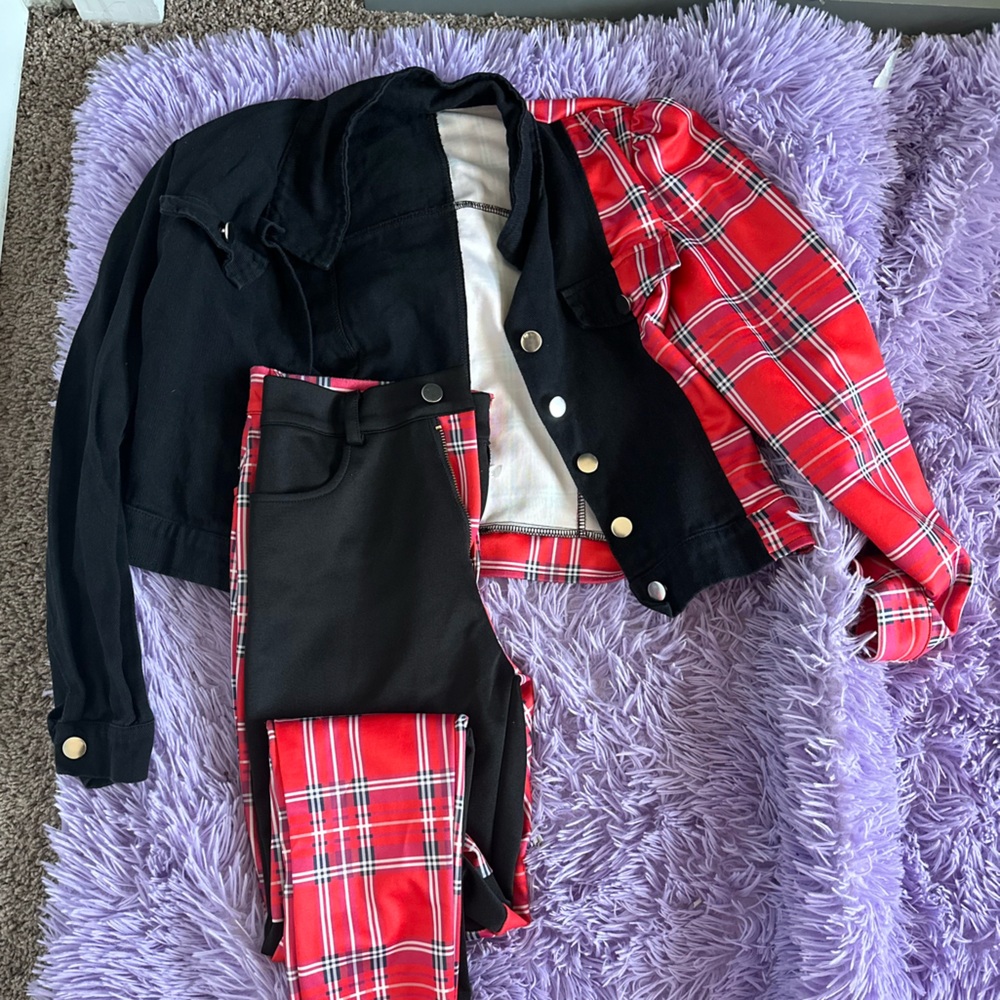 Red and black ,pink set - Picture 3 of 3